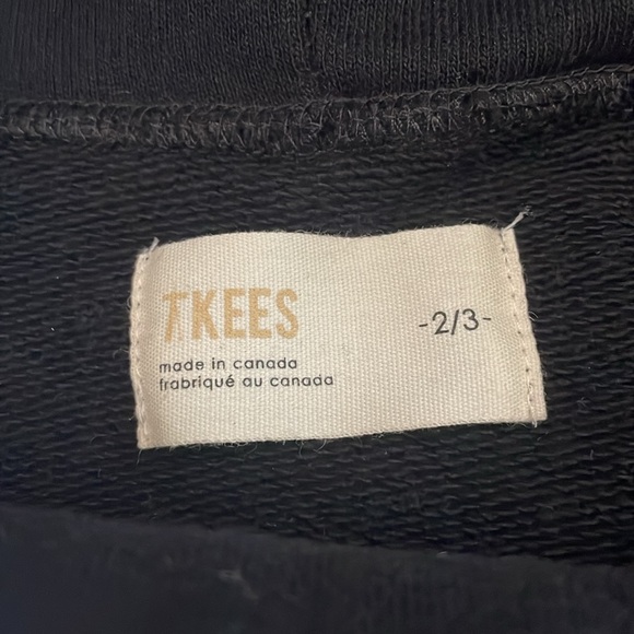 Brand new w/ tags Tkees raw edge turtleneck - Picture 4 of 8